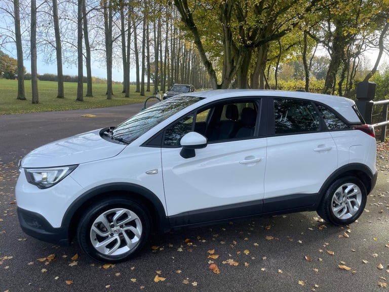 2018 Vauxhall Crossland X 1.2 SE Euro 6 5dr HATCHBACK Petrol Manual