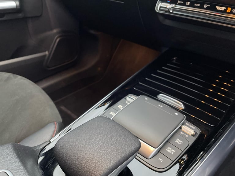 2021 Mercedes-Benz GLA 1.3 GLA180 AMG Line (Executive) SUV 5dr Petrol 7G-DCT Euro 6 (s/s) (136 ps...