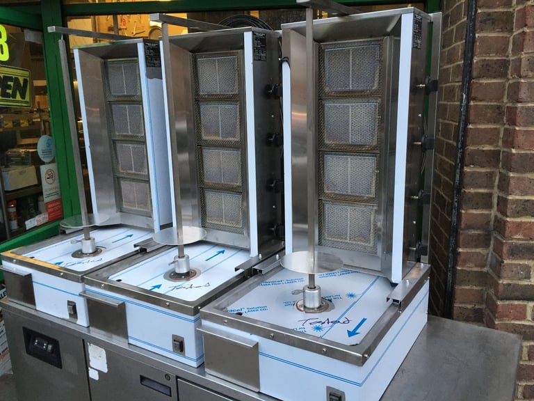 NEW GAS 4 BURNER DONER KEBAB SHAWARMA GRILL MACHINE FAST FOOD CATERING COMMERCIAL SHOP