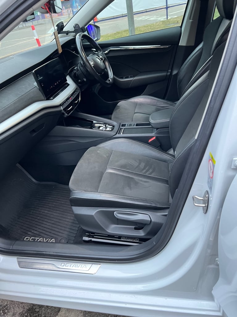 Skoda, OCTAVIA, Estate, 2021, Semi-Auto, 1395 (cc), 5 doors