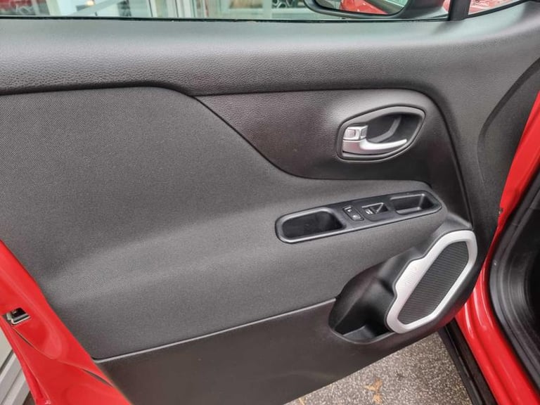 2016 Jeep Renegade 1.4 Multiair Longitude 5dr Manual SUV Petrol Manual