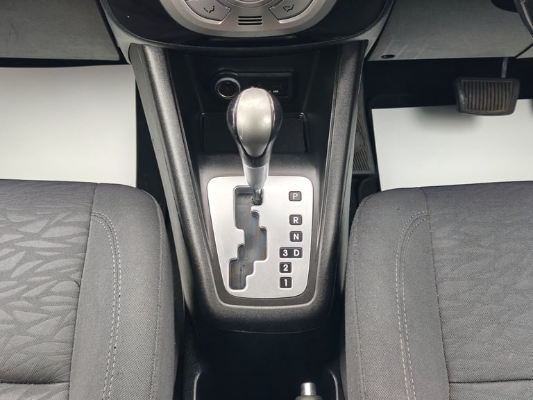 2013 Hyundai Ix20 1.6 Active 5dr Auto MPV Petrol Automatic