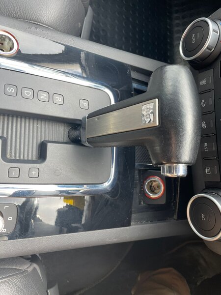 2009 Volkswagen Touareg 2.5 Touareg Altitude TDI E4 AUTO 5dr SUV Diesel Automatic