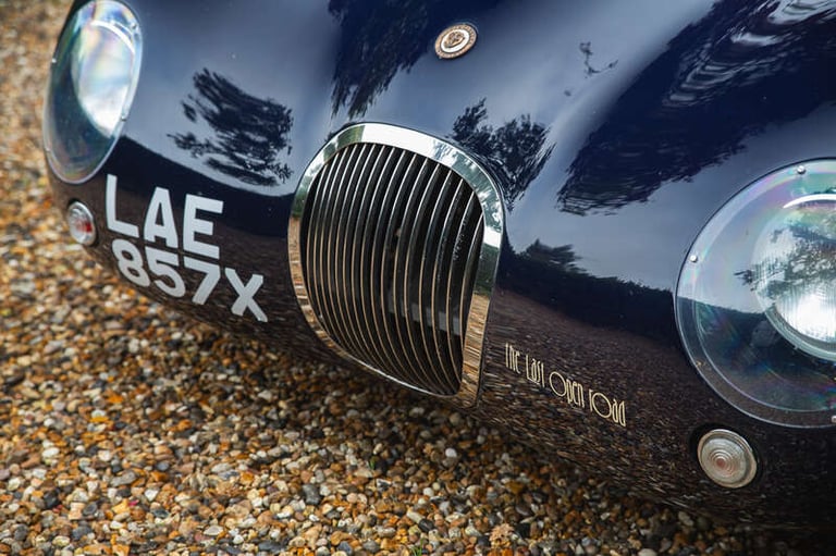 2022 REALM C-TYPE REALM SALOON PETROL Manual