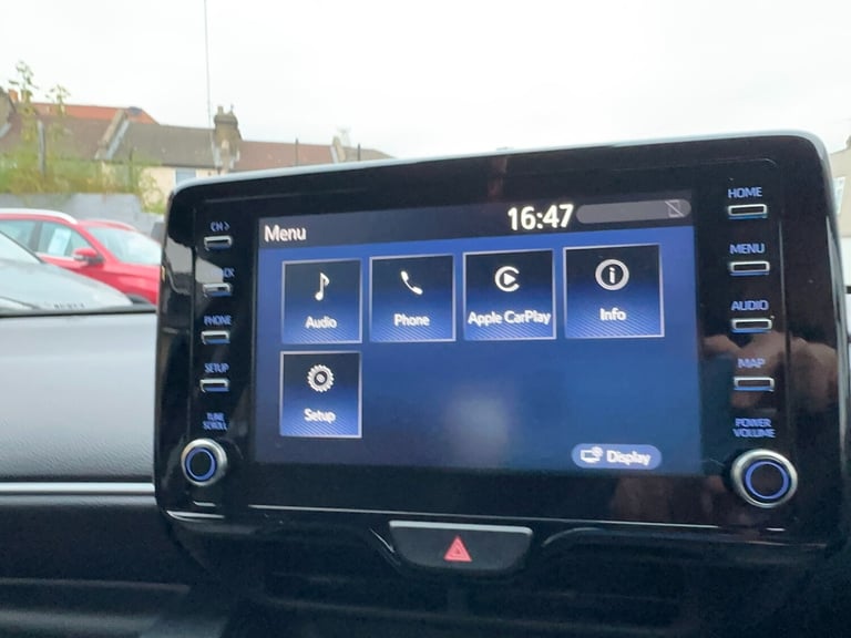 2022 Toyota Yaris 1.5 Hybrid Design 5dr CVT HATCHBACK Petrol/Electric Hybrid Automatic