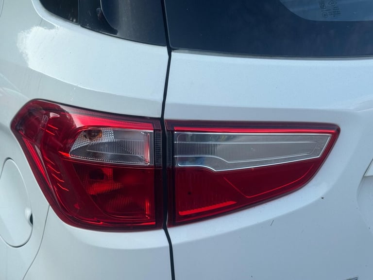 2015 Ford Ecosport 1.0T EcoBoost Zetec 2WD Euro 6 (s/s) 5dr HATCHBACK Petrol Manual