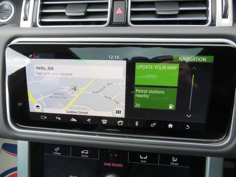 2019 Land Rover Range Rover 3.0 SD V6 Vogue SE SUV 5dr Diesel Auto 4WD Euro 6 (s/s) (275 ps) ESTA...