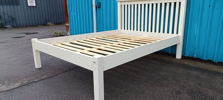 Modern Double Bed Frame 