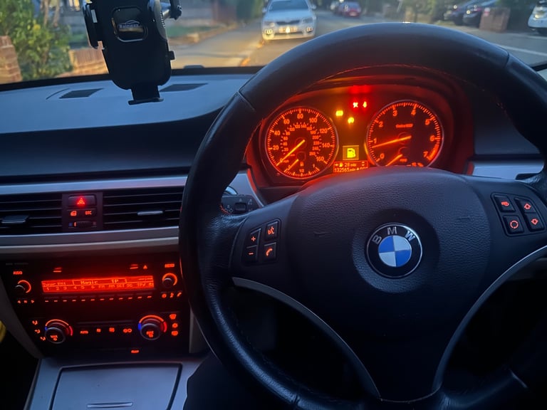 BMW, 3 SERIES, Estate, 2007, Manual, 1995 (cc), 5 doors
