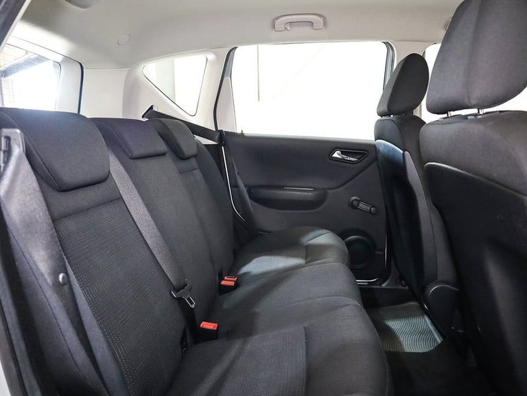 2011 Mercedes-Benz A-Class A160 CDI BlueEFFICIENCY Classic SE 5dr HATCHBACK DIESEL Manual