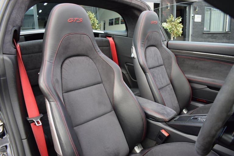 2018 Porsche 911 3.0T 991 4 GTS Targa PDK 4WD Euro 6 (s/s) 2dr CONVERTIBLE Petrol Automatic