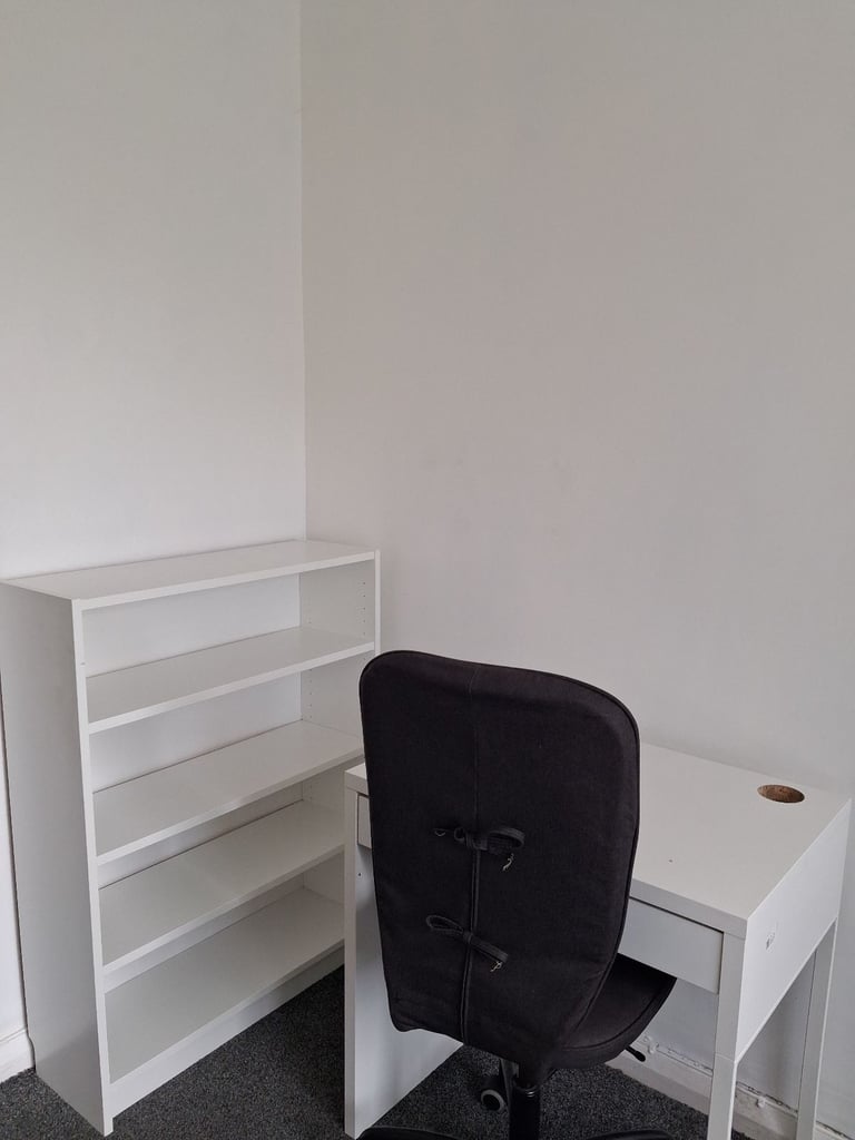 Single room for a female 