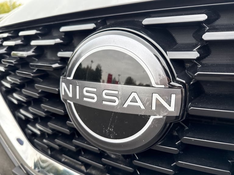 2022 Nissan Qashqai 1.3 DiG-T MH Tekna 5dr SUV PETROL Manual