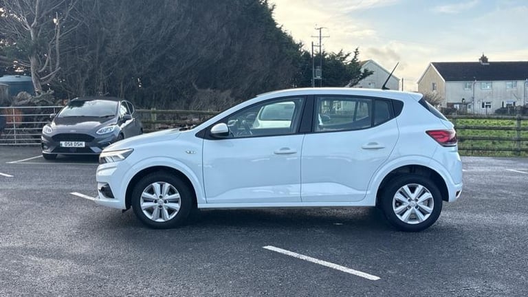 2023 Dacia Sandero 1.0 TCe Expression Hatchback 5dr Petrol Manual Euro 6 (s/s) (90 ps) Manual Hat...