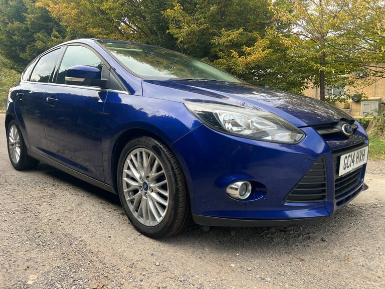 2014 Ford Focus 1.0 EcoBoost Zetec Navigator 5dr HATCHBACK Petrol Manual