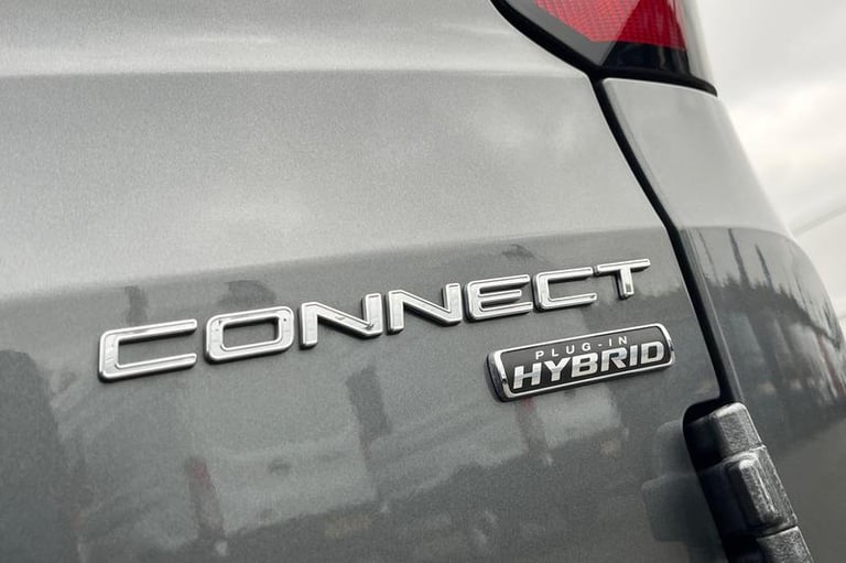 2025 Ford Transit Connect 1.5 EcoBoost PHEV 150 Limited Van Auto PANEL VAN PETROL/ELECTRIC Automatic
