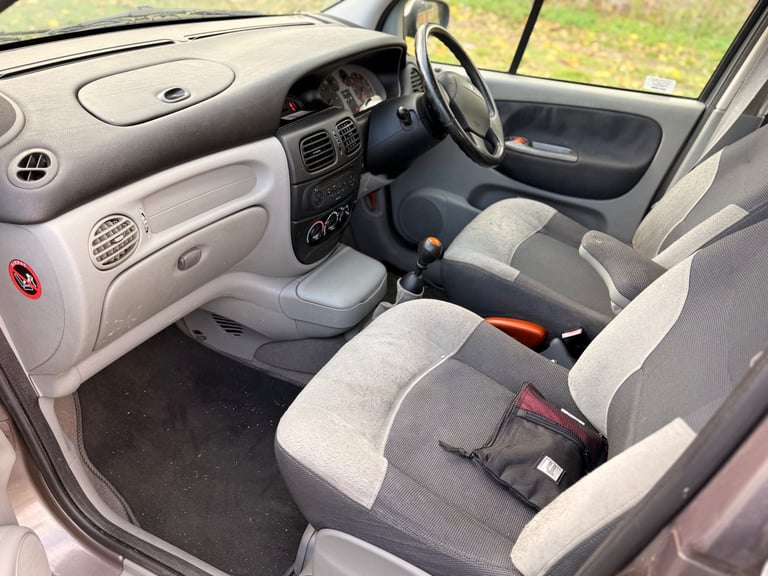RENAULT SCENIC - CHEAP & RELIABLE 