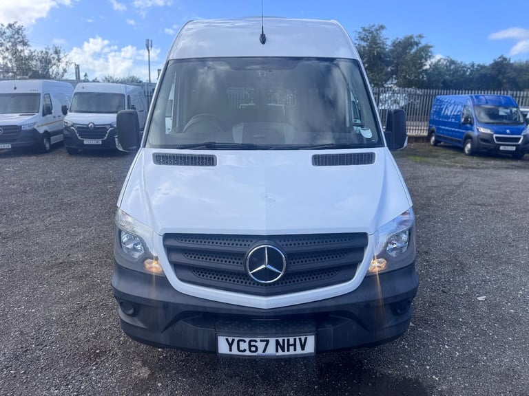 Mercedes Sprinter 314 MWB 13 Seat Minibus. Aircon. Auto. FSH. Reverse Cam. 
