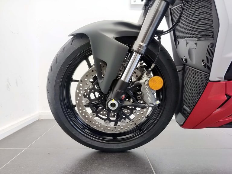 2024 Ducati Streetfighter V2 Red 559 Miles | £196 Dep & £196 pcm 7.9% APR