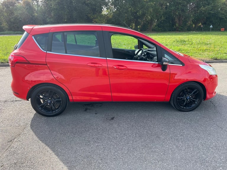 2016 Ford B-MAX 1.0T EcoBoost Zetec Red Edition Euro 6 (s/s) 5dr MPV Petrol Manual