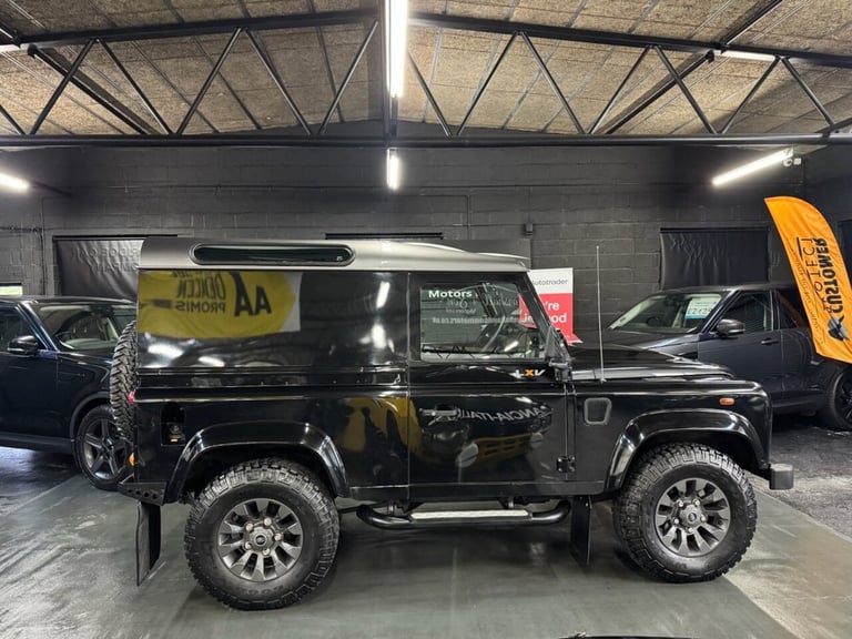 2013 63 LAND ROVER DEFENDER 90 LXV 65TH ANNIVERSARY 2.2 TDCI HARD TOP SUV 3DR DI