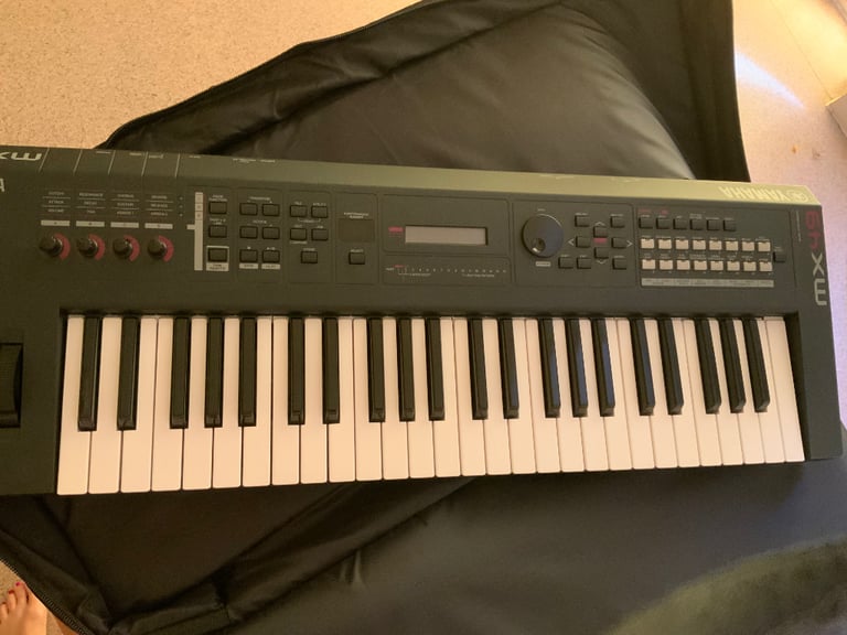 Yamaha MX49 Keyboard/Synth For Sale 