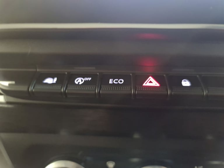 2022 Renault Trafic 2.0 DCI BLUE SL28 SPORT+ L1 H1 150 BHP SWB Panel Van Diesel Manual