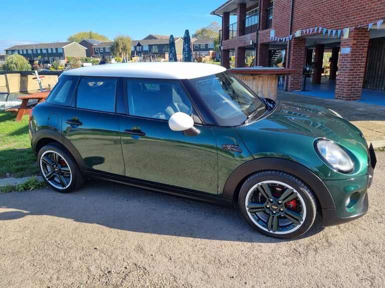 Mini, HATCHBACK, Hatchback, 2016, Semi-Auto, 1499 (cc), 5 doors NEW TIMING CHAIN
