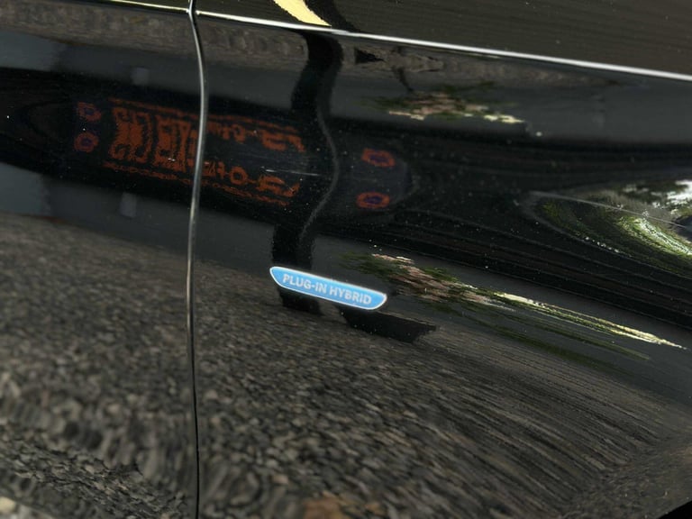 MERCEDES-BENZ C CLASS 2.0 C350e 6.4kWh Sport Black Auto Petrol Plug-in Hybrid 20