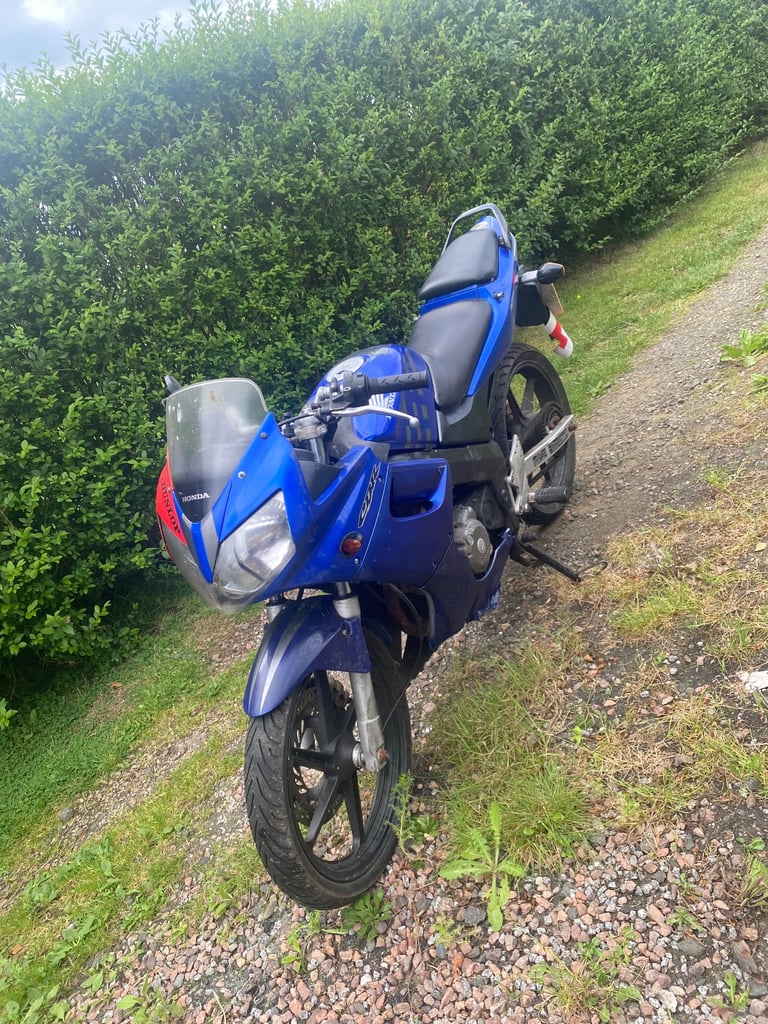 Honda, CBR, 2004, 125 (cc)