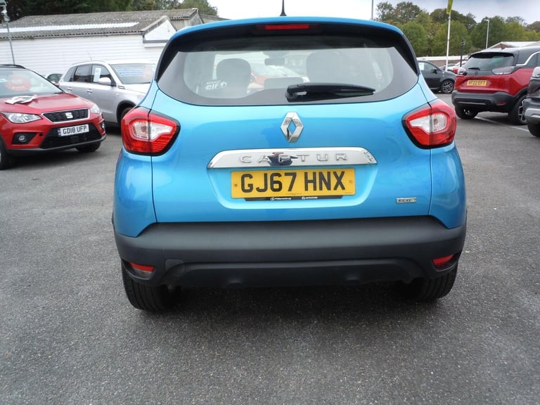 2017 Renault Captur 1.5 dCi ENERGY Dynamique Nav Euro 6 (s/s) 5dr HATCHBACK Diesel Manual