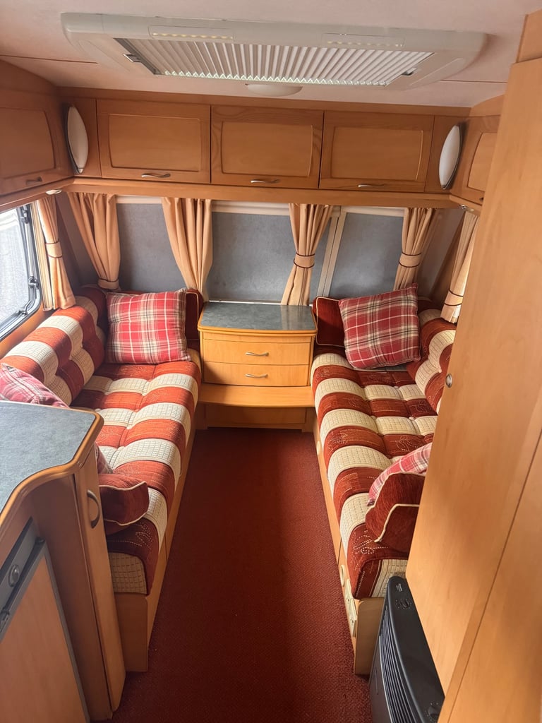 Lunar Lexon 2005 5 berth 