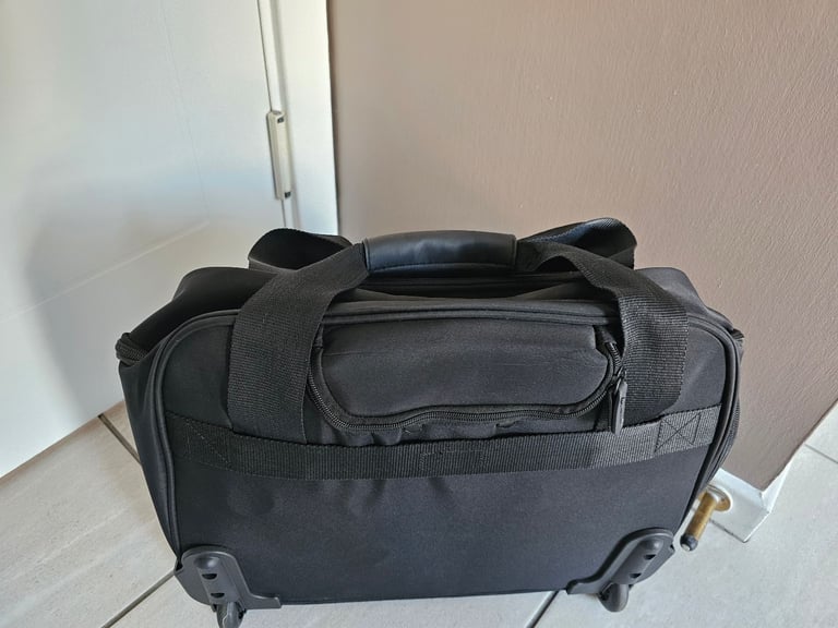 Member's London Laptop Trolley Case