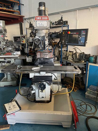 XYZ MODEL SMX 3000 CNC 2 AXIS TURRET MILLING MACHINE YEAR 2006