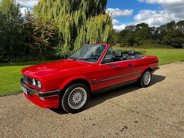 1988 (E) BMW 325i E30 Auto Convertible