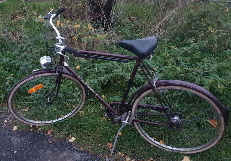 image for CONNOISSEUR 