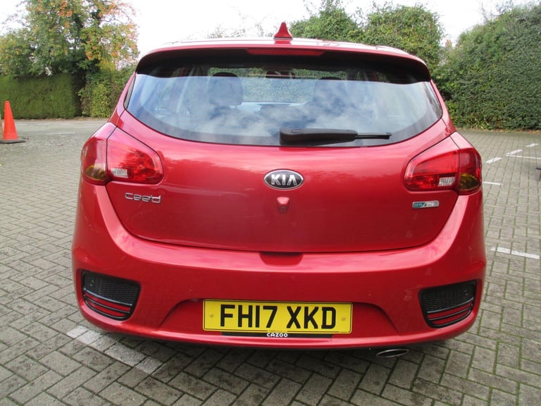 2017 Kia Ceed 1.6 CRDi 2 DCT Euro 6 (s/s) 5dr HATCHBACK Diesel Automatic