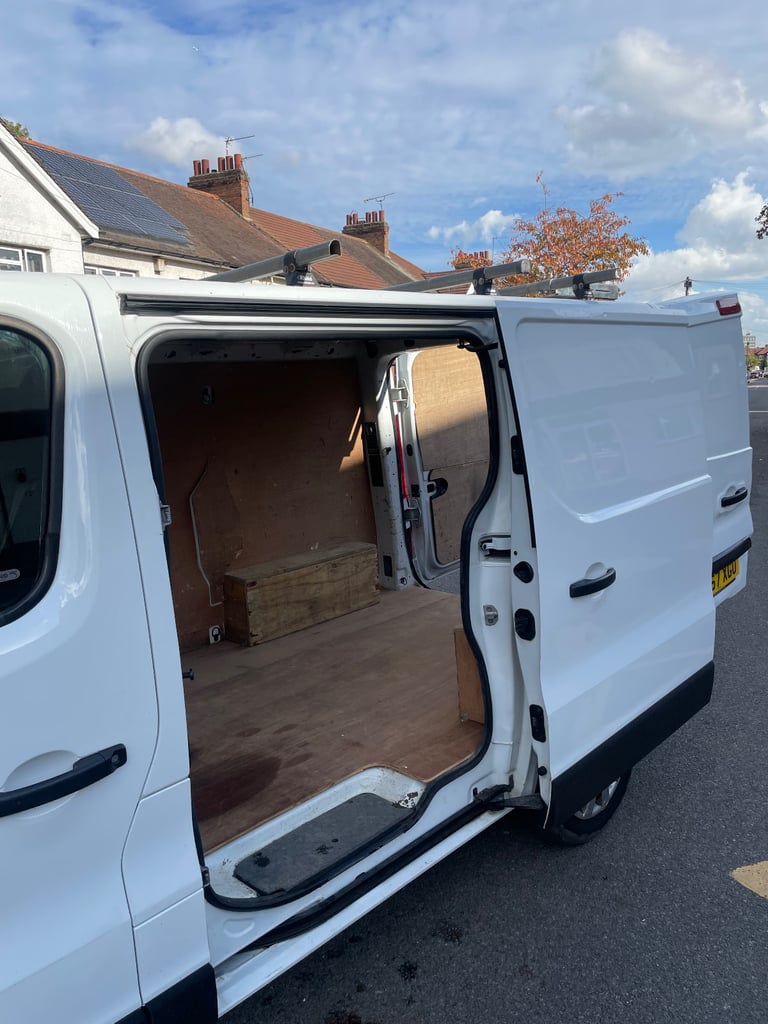 Nissan, NV300, Panel Van, 2017, Manual, 1598 (cc)