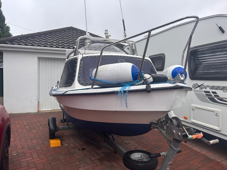 14 foot dejon boat with 25HP mariner 4 Stroke 