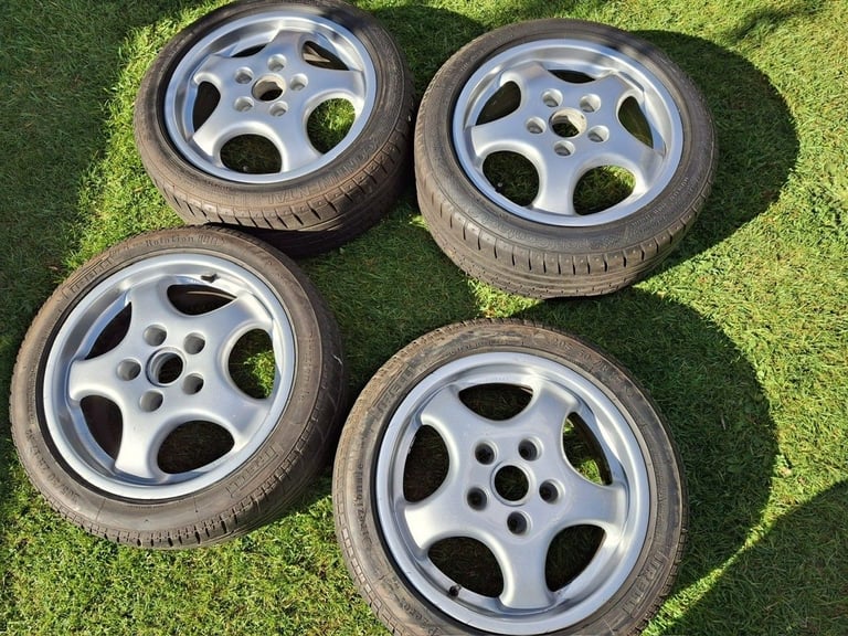 image for Porsche 911 Wheels and Tyres