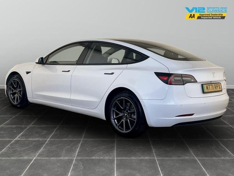 2021 Tesla Model 3 (Dual Motor) Long Range Auto 4WDE 4dr Automatic Saloon Electric Automatic