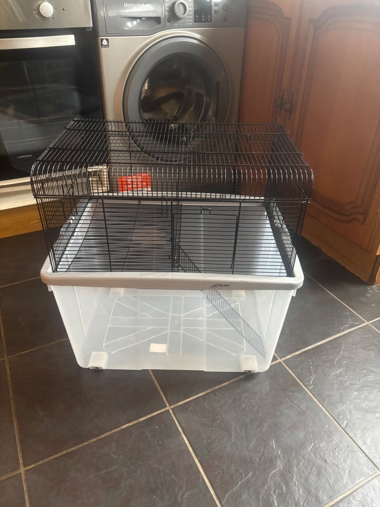 Hamster cage