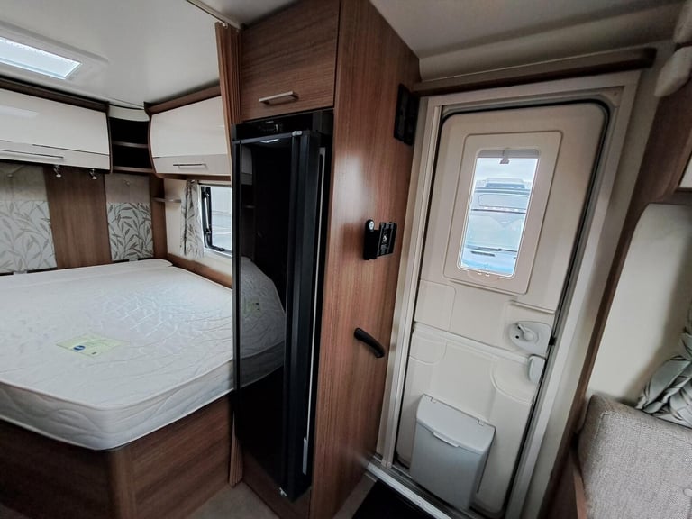 2021 Bailey Unicorn Valencia Black Edition