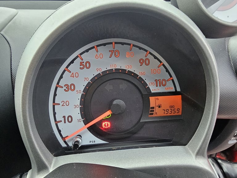 TOYOTA AYGO 1.0 VVT-i Mode 2014