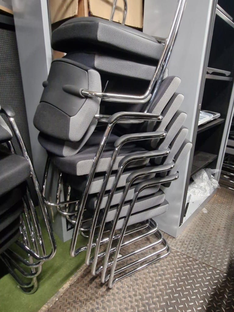 Office Furniture warehouse fullbranded furniture chairs desks cabinets monitors Free local delivery