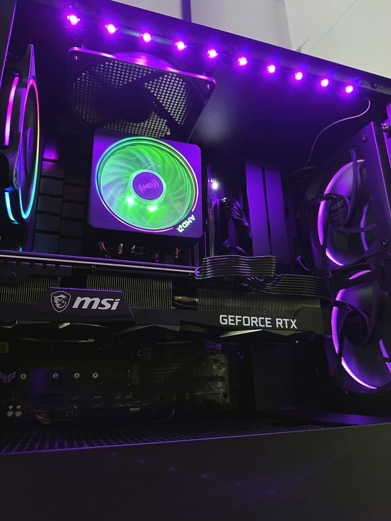 Gaming PC RTX 3070 Ti 8GB/ 32GB DDR5/ Ryzen 7 7700/ 1TB SSD