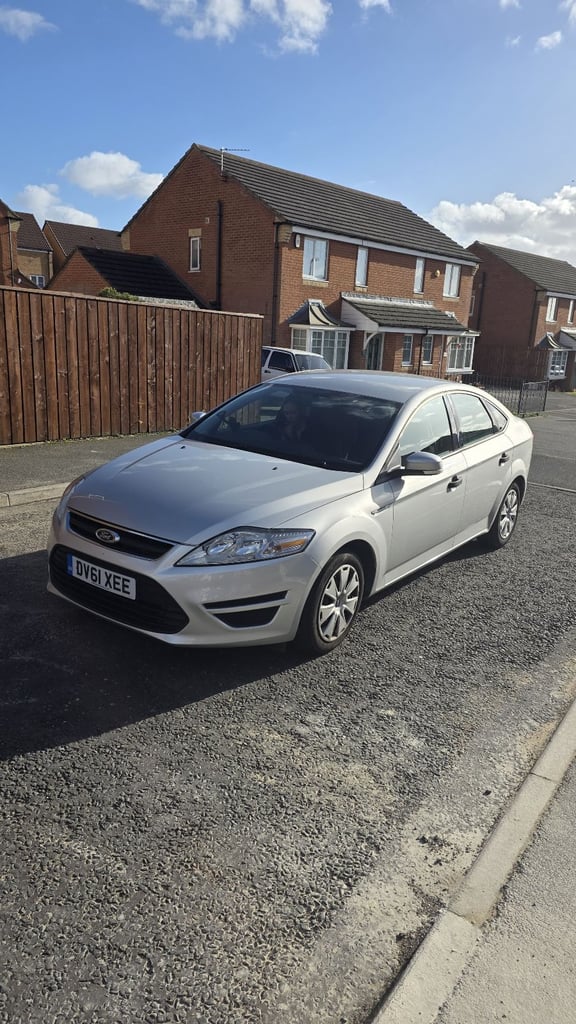 Ford, MONDEO, Hatchback, 2011, Manual, 1560 (cc), 5 doors