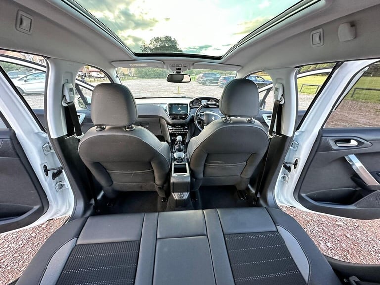 PEUGEOT 2008 1.5 BlueHDi Allure Premium Euro 6 (s/s) 5dr 2018