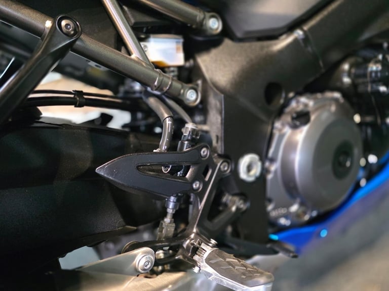 2023 SUZUKI GSX-S 1000 GT LUGGAGE WITH 4,870 MILE'S 