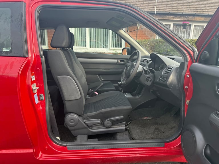 Suzuki, SWIFT, Hatchback, 2008, Manual, 1490 (cc), 3 doors